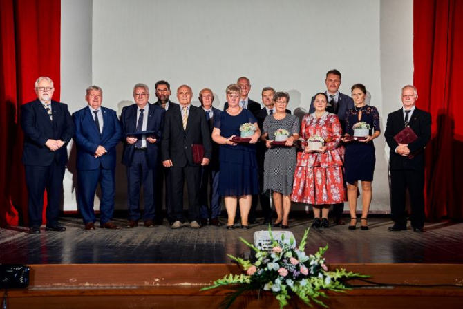 Nyolc újabb vármegyei kitüntető díjast üdvözölhetünk 