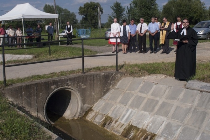 Befejeződött a kismányoki árokfelújítási projekt Befejeződött a kismányoki árokfelújítási projekt