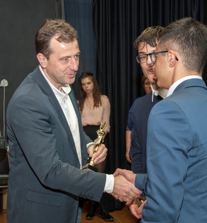 Gratulálunk a diáksport tehetségeinek Gratulálunk a diáksport tehetségeinek
