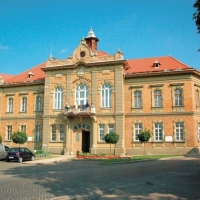 Tolna, városháza