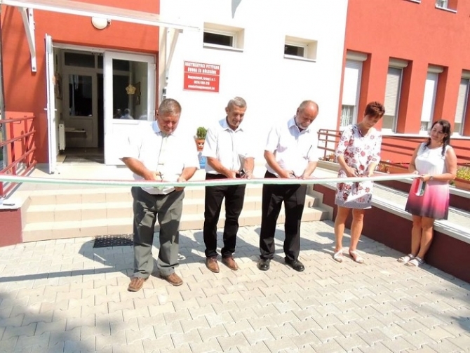 Az óvoda átadásával kezdődött a nagymányoki Városnap Az óvoda átadásával kezdődött a nagymányoki Városnap
