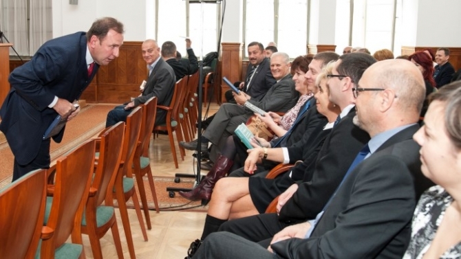 Rendhagyó ülése volt a Tolna Megyei Bűnmegelőzési Tanácsnak Rendhagyó ülése volt a Tolna Megyei Bűnmegelőzési Tanácsnak