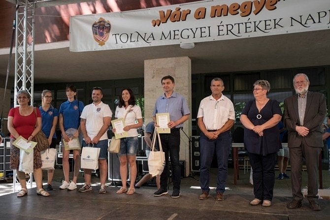 Vár a megye - Szekszárd Tolna megye esszenciája Vár a megye - Szekszárd Tolna megye esszenciája