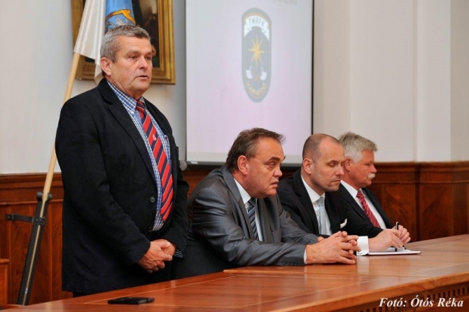 Újra ülésezett a Tolna Megyei Bűnmegelőzési Tanács Újra ülésezett a Tolna Megyei Bűnmegelőzési Tanács