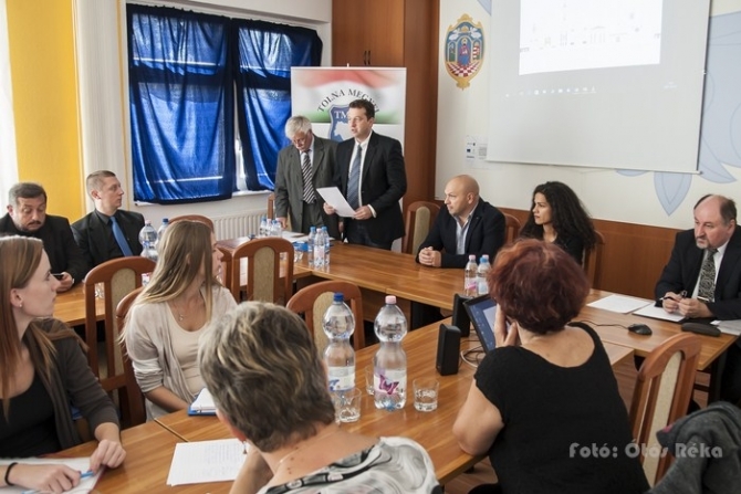 Gyermekekről szólt a megyei Bűnmegelőzési Tanács mai ülése Gyermekekről szólt a megyei Bűnmegelőzési Tanács mai ülése