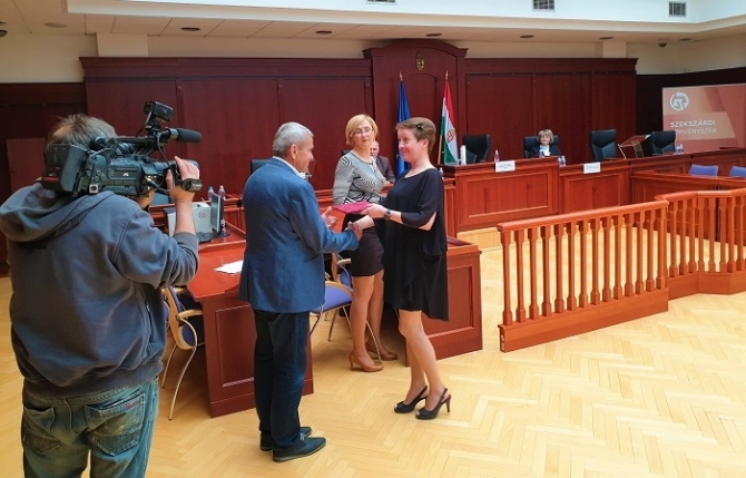 Bírósági ülnököket köszöntött az elnök Bírósági ülnököket köszöntött az elnök
