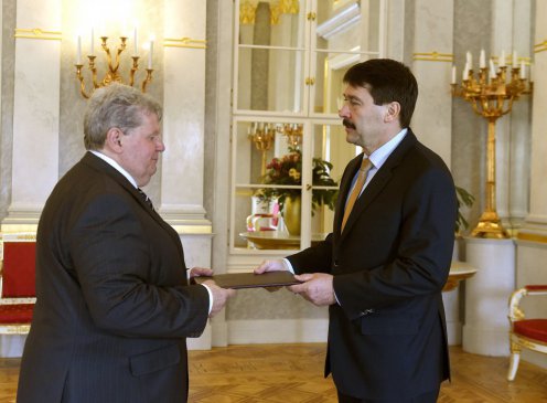 süliáder