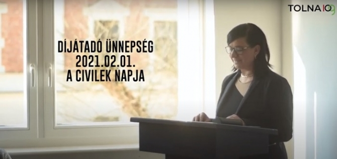 Videó a civil díjasokról és a mecénásról